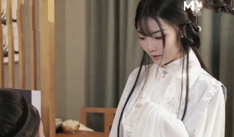 mot-dem-sung-suong-cung-tien-nu-nui-tuyet-xinh-dep